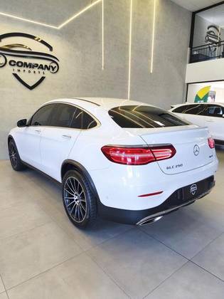 MERCEDES-BENZ GLC 250 2.0 CGI GASOLINA COUPÉ 4MATIC 9G-TRONIC